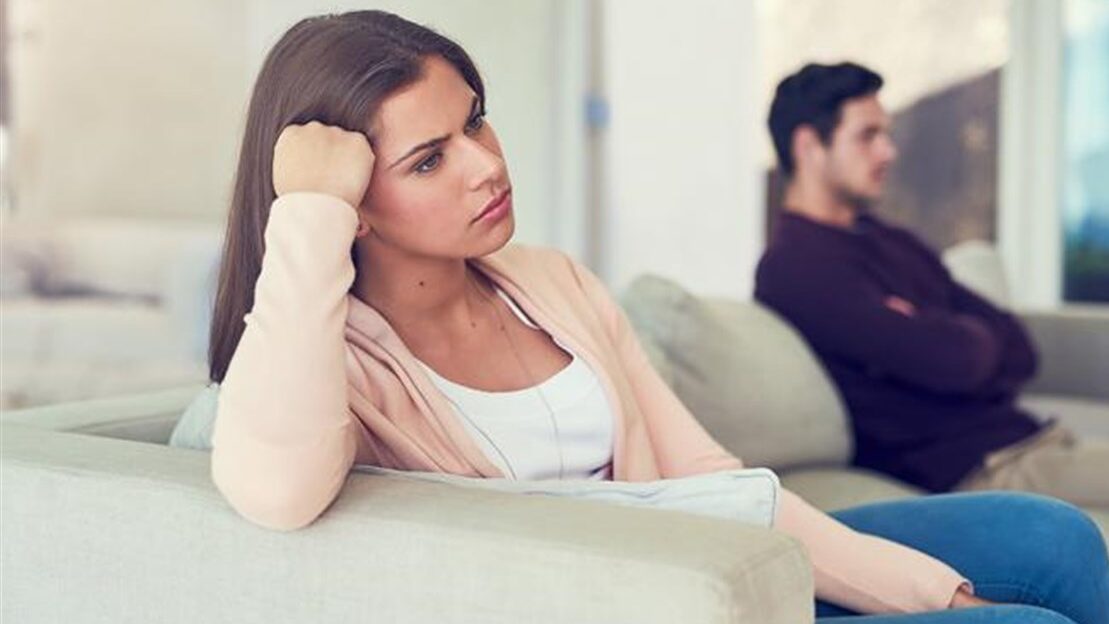 الطلاق الصامت أو الخرس الزوجي .. ما سبب شلل الحياة الزوجية؟