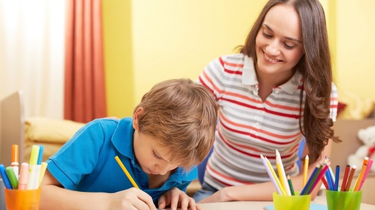 التعليم المنزلي | أساليب المذاكرة للطفل بطرق ذكية وفعالة