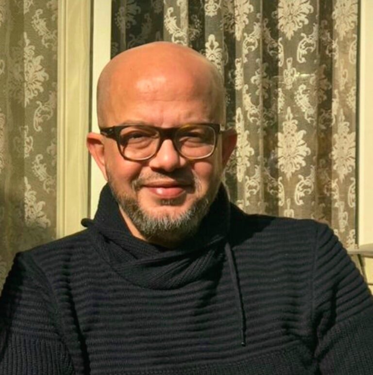 عمر طاهر
