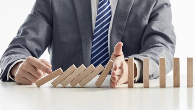 إدارة مخاطر الاستثمار