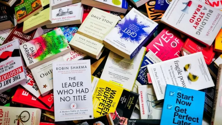 كتب العمل الحر